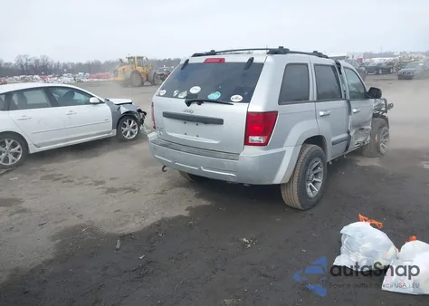 2008 Jeep Grand Cherokee Laredo z USA, uszkodzony, nr VIN 1J8GR48K78C170182